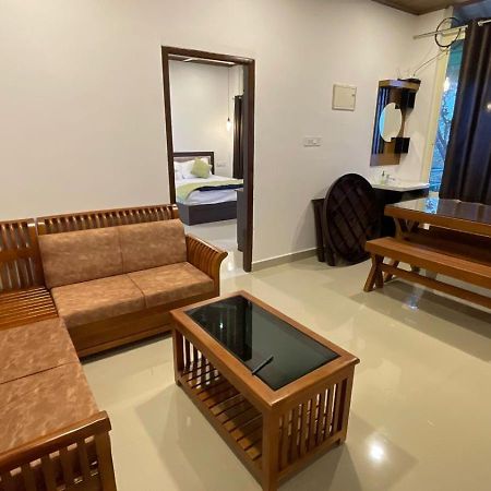 Idukki Dam View Resort Eksteriør billede