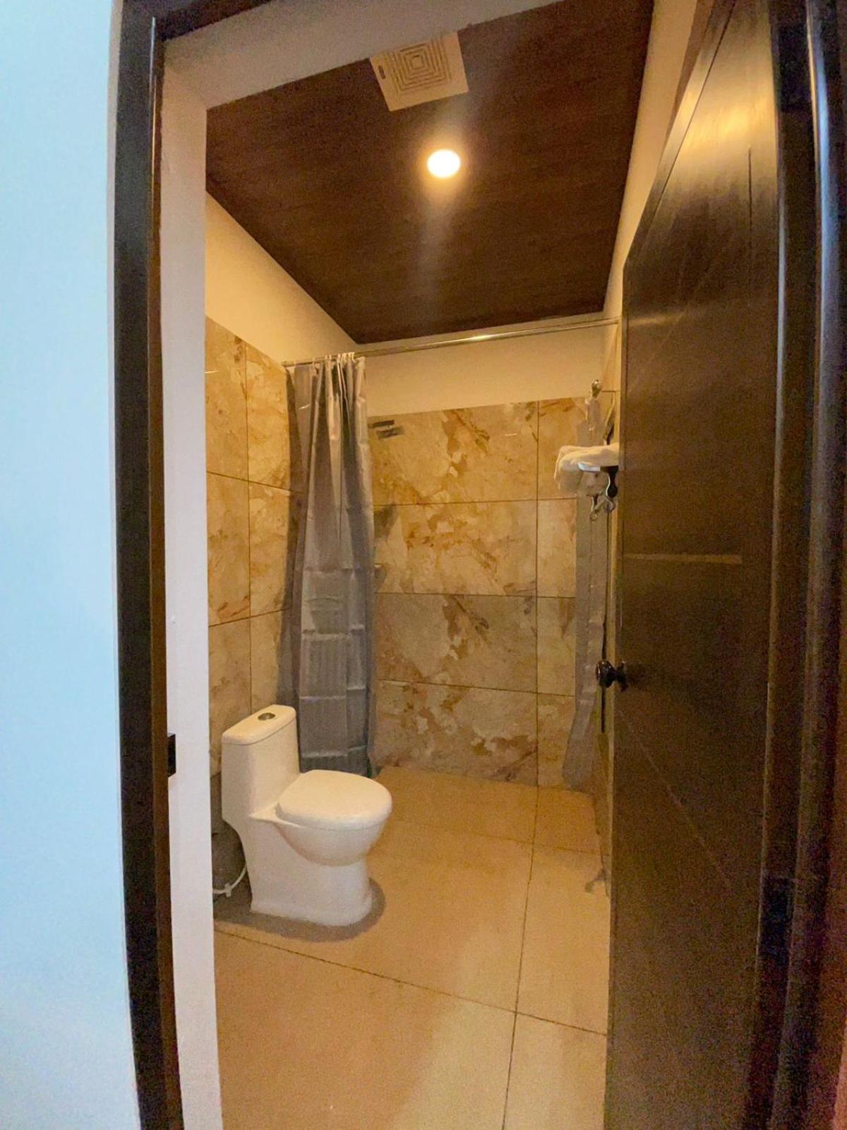 Idukki Dam View Resort Eksteriør billede