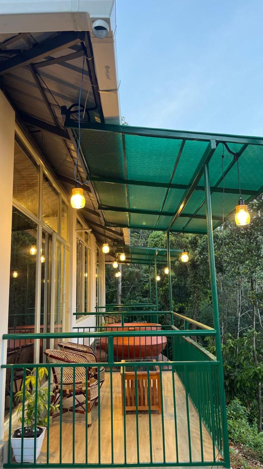 Idukki Dam View Resort Eksteriør billede