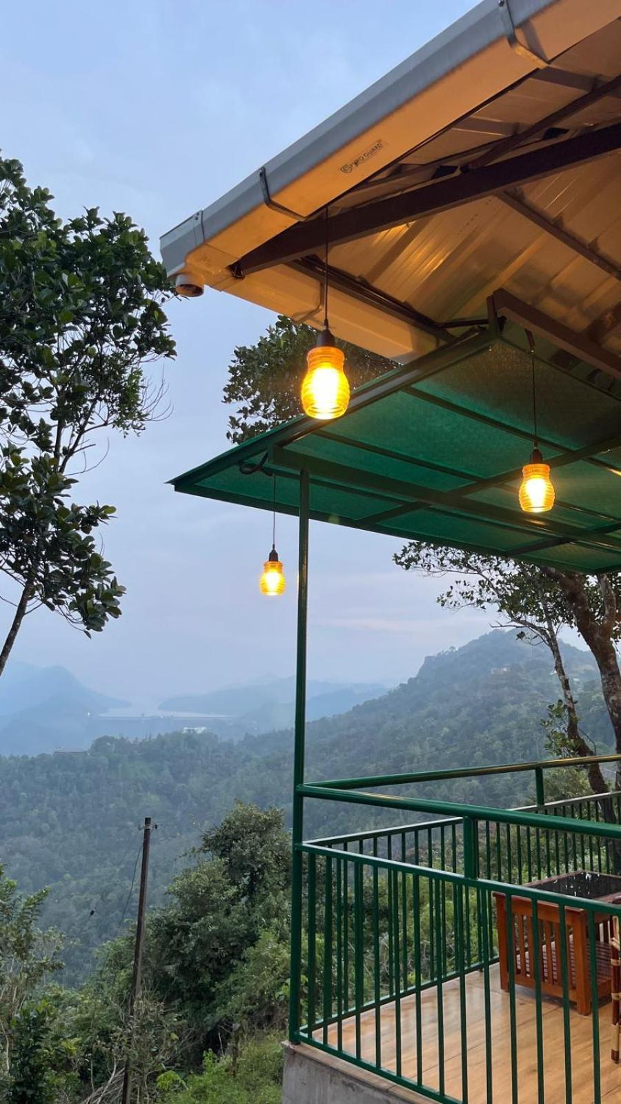 Idukki Dam View Resort Eksteriør billede